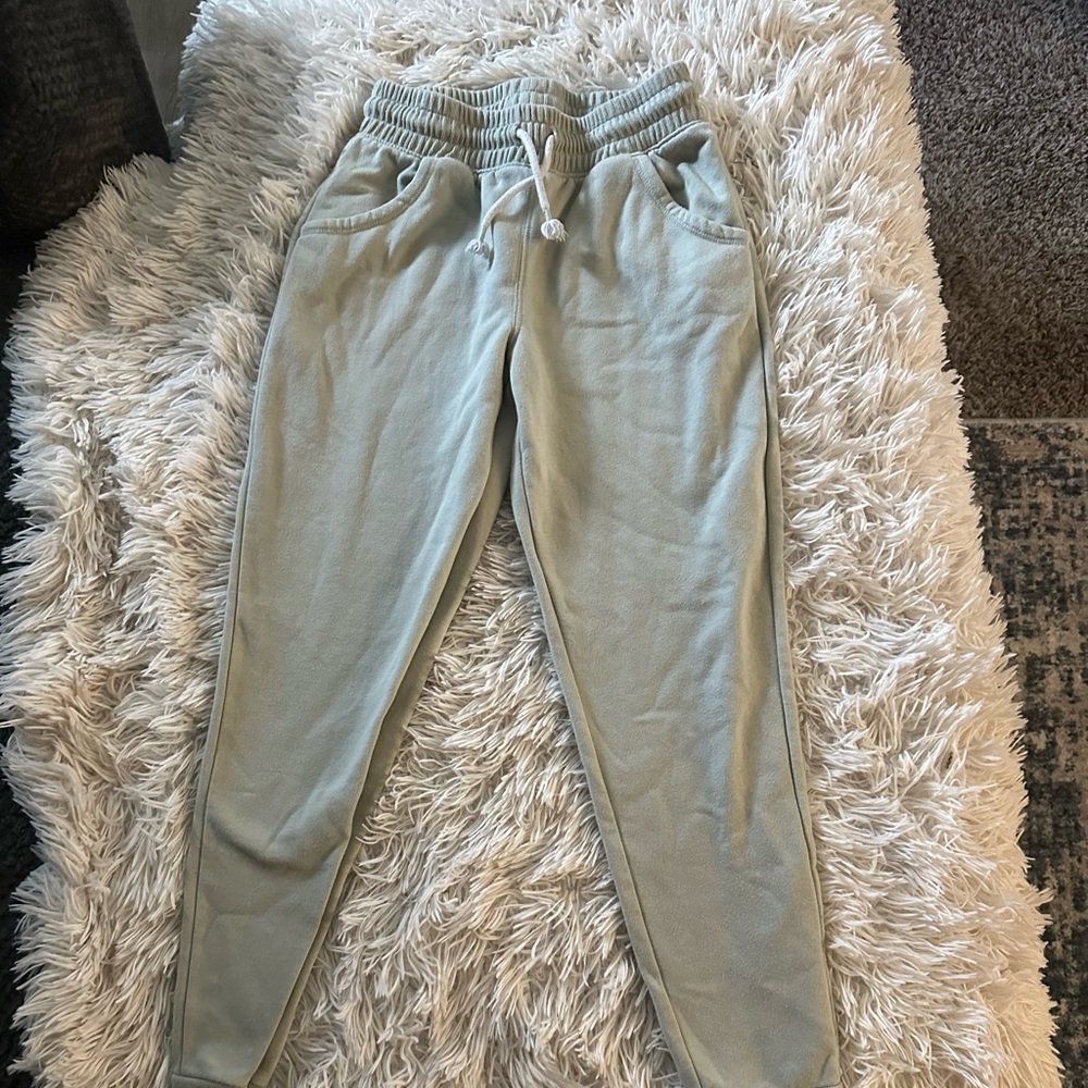 Cat & Jack Girls size 10-12 olive sweat pants